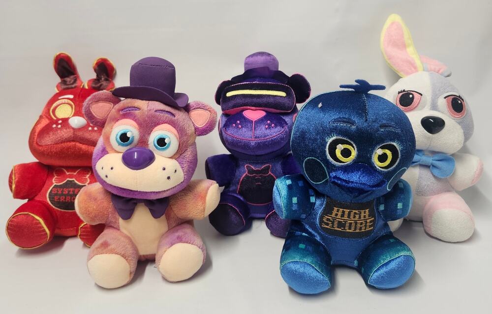 Funko Five Nights at Freddy’s FNAF Plush Lot of 5 Freddy Bonnie Chica Vanny
